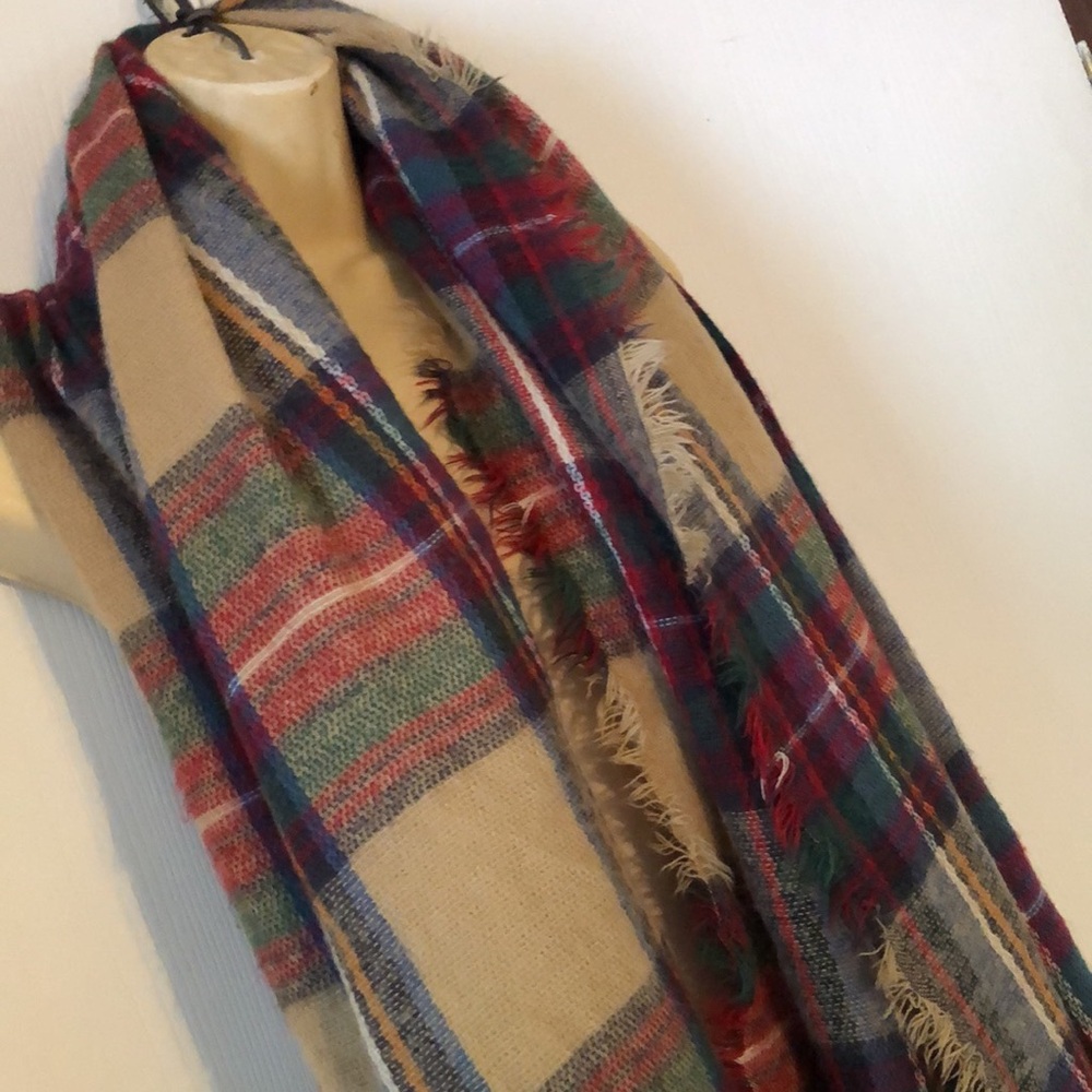 Woman’s holiday fall plaid acrylic scarf shawl